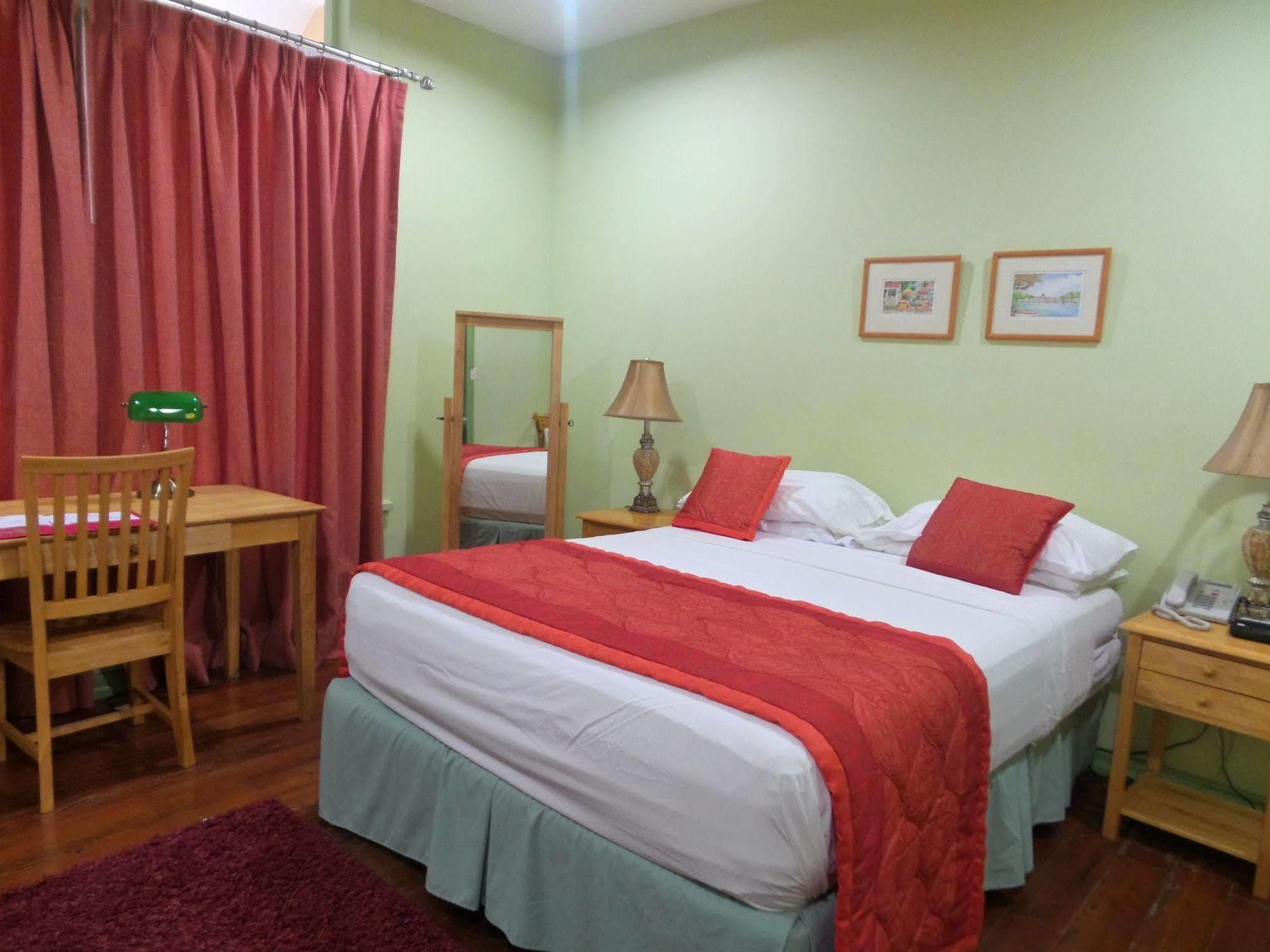 Heritage Inn Trinidad Belmont Dış mekan fotoğraf